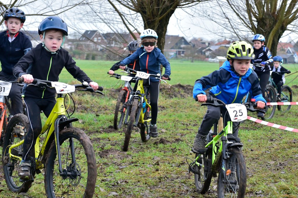 Grasbaanrace in Molenaarsgraaf 5 september 2025
