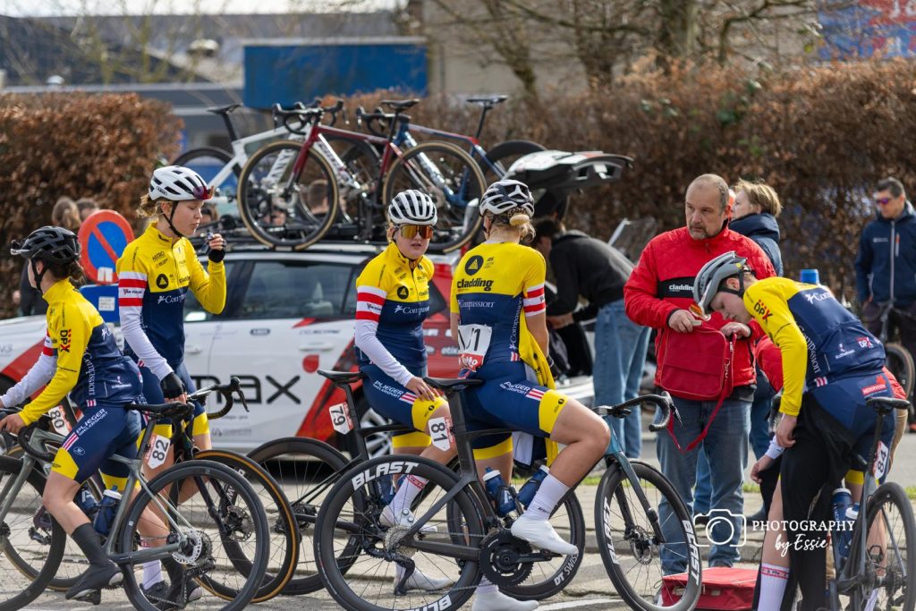 Dames rijden Brussel-Opwijk in Women Cycling Series