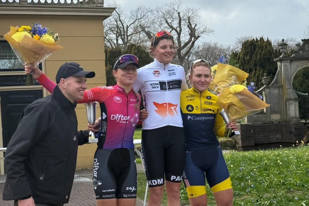 Dames presteren sterk in Omloop van Leek 05-04-2026
