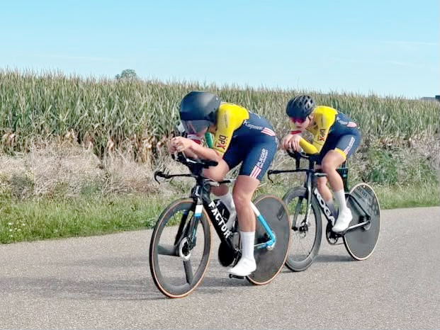 Dames winnen koppeltijdrit
